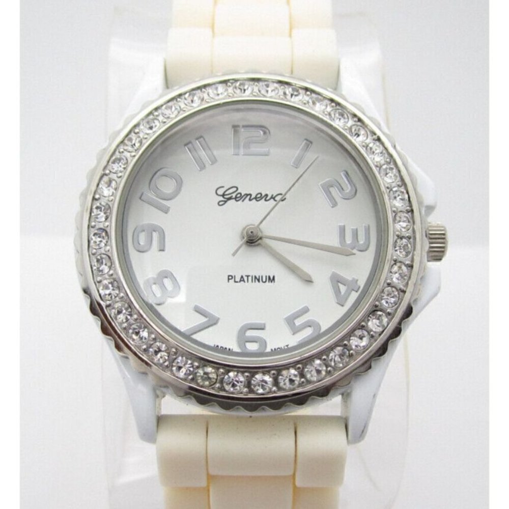 Women's Geneva Platinum Quartz WR Analog Dial Causal‎ Round Watch (E749)
